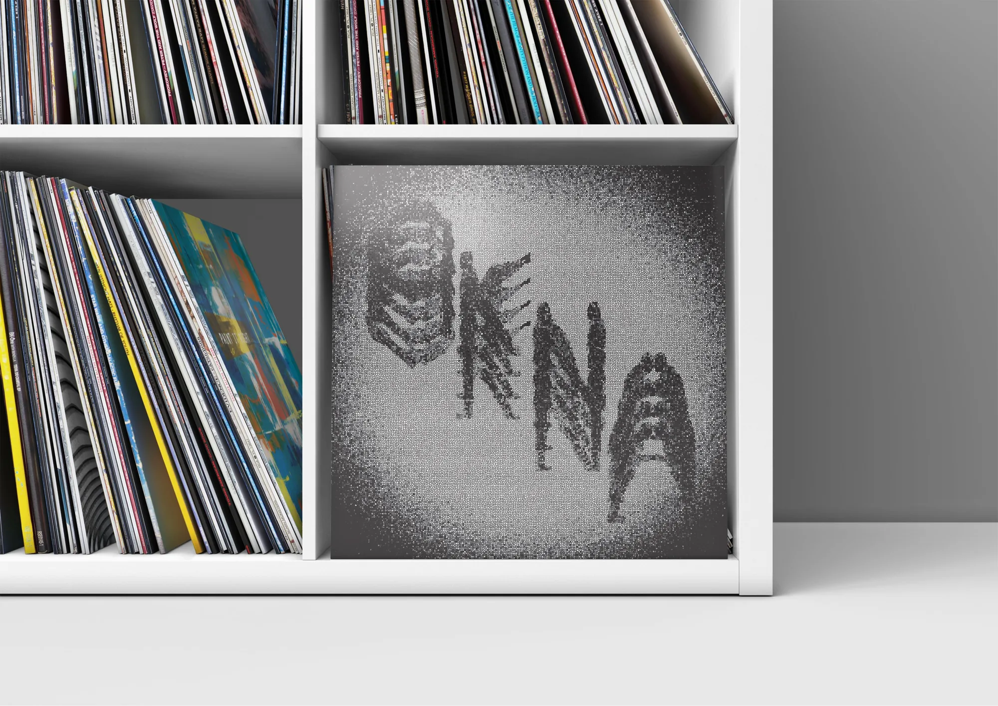 OKNA — Dans le bac
